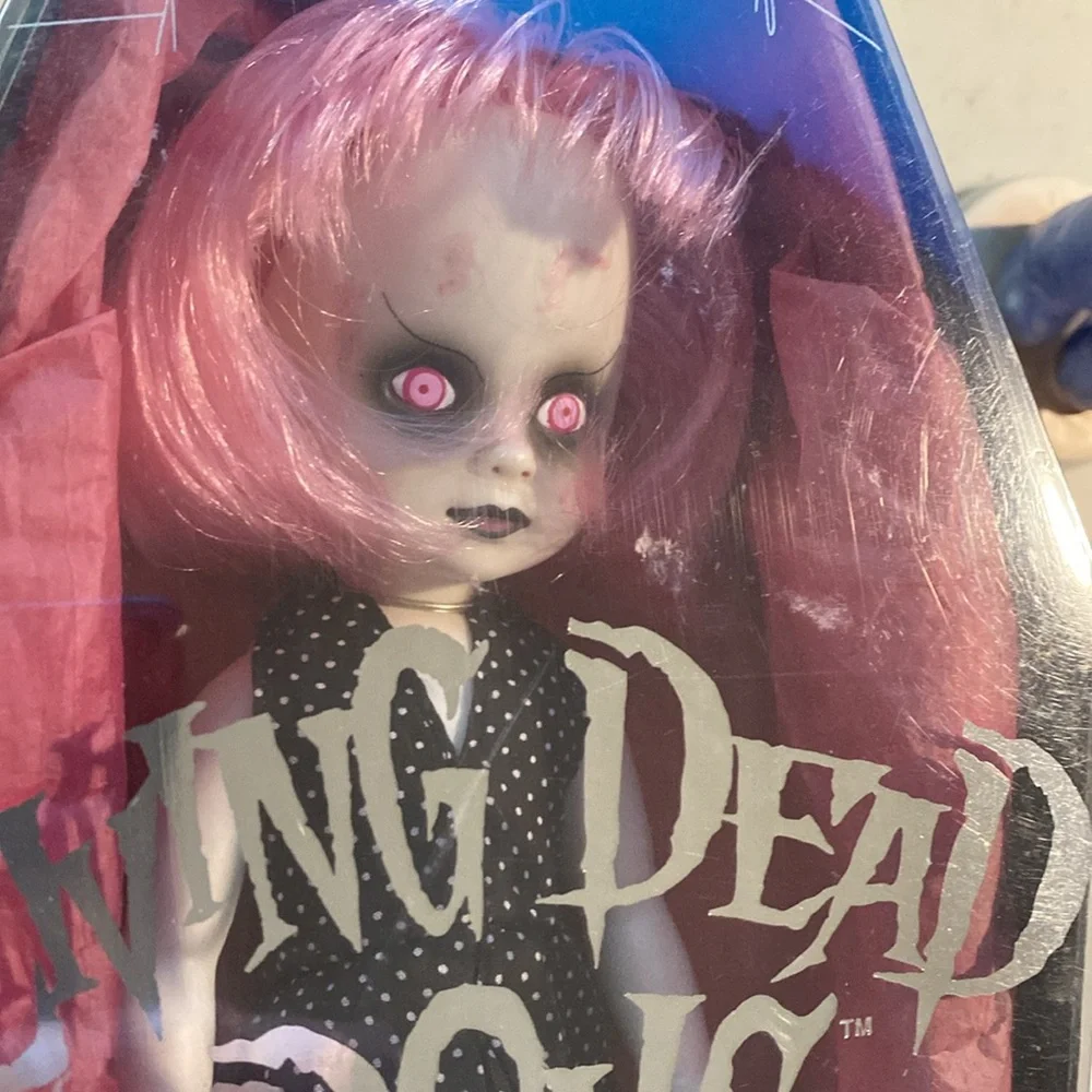 Living Dead Dolls Dottie Rose